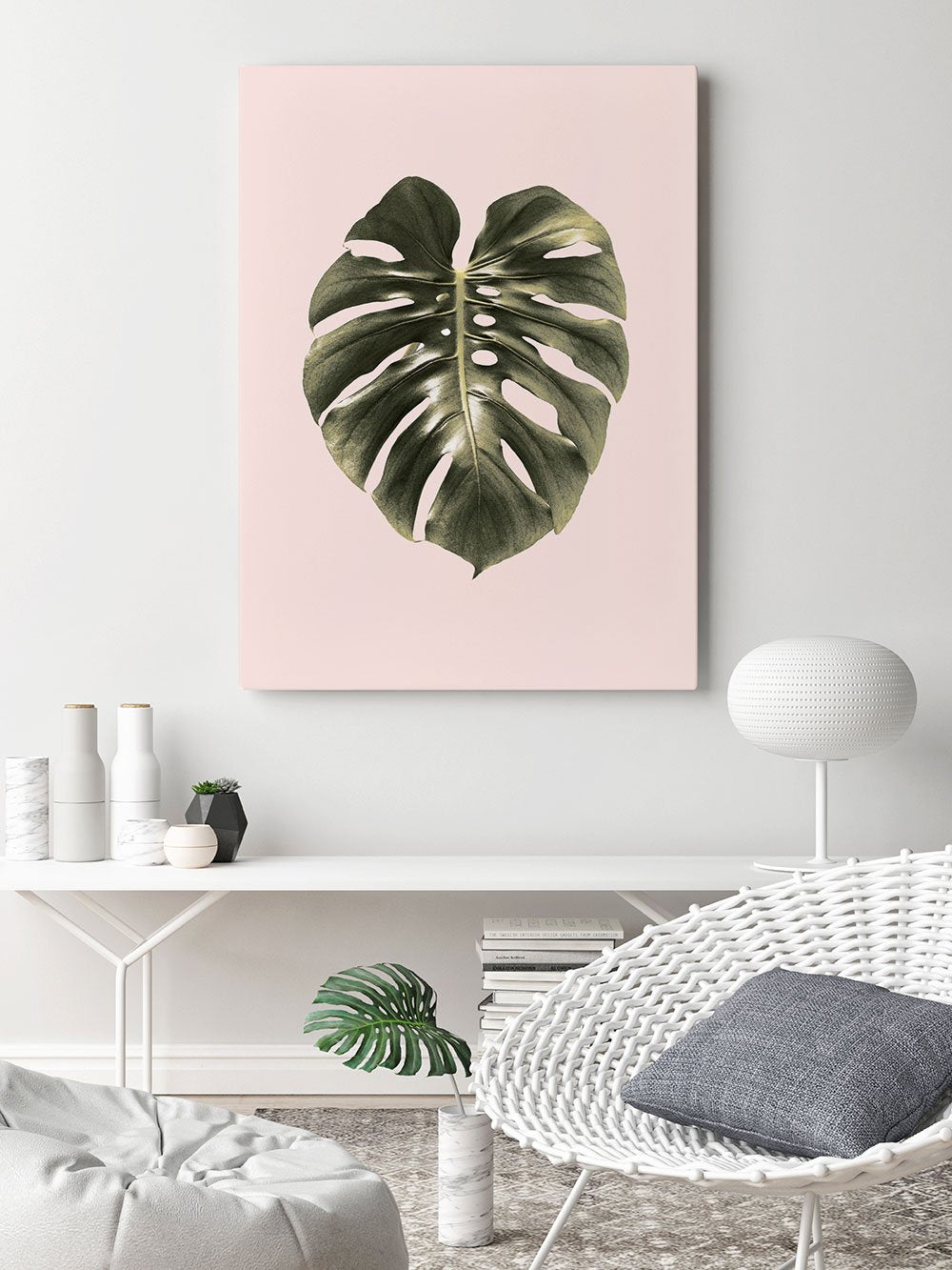 Monstera Leaf